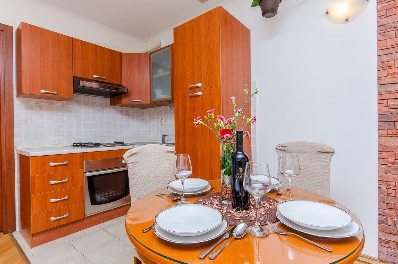 Apartment Lucija Сплит Экстерьер фото